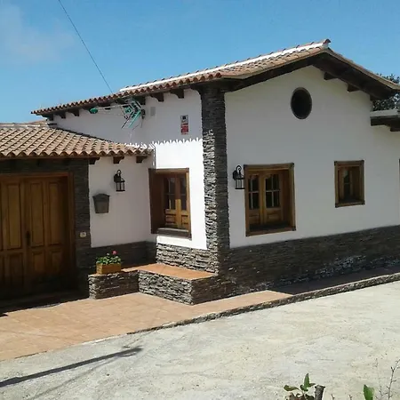 Casa Familiar En La Cueva Del Viento 1 *