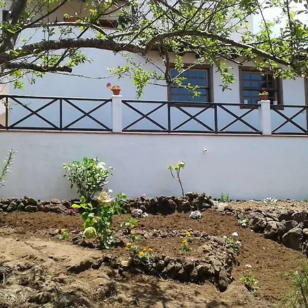 Casa Familiar En La Cueva Del Viento 1 * Icod De Los Vinos