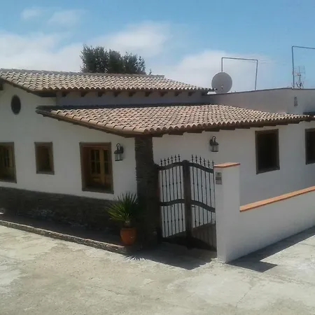 Casa Familiar En La Cueva Del Viento 1 Icod De Los Vinos